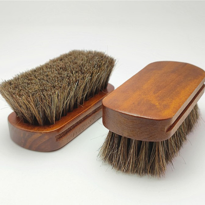 De Zorg van het het Handvatleer van douanelogo shoe cleaning brush wooden